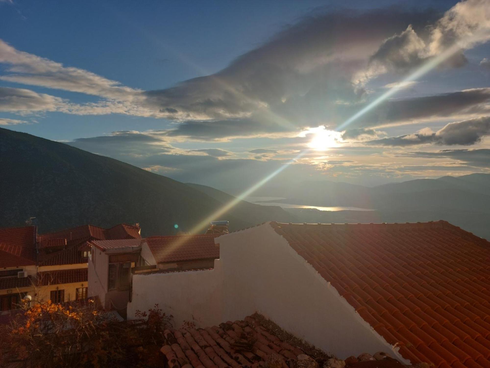 Tholos Hotel Delfos Exterior foto
