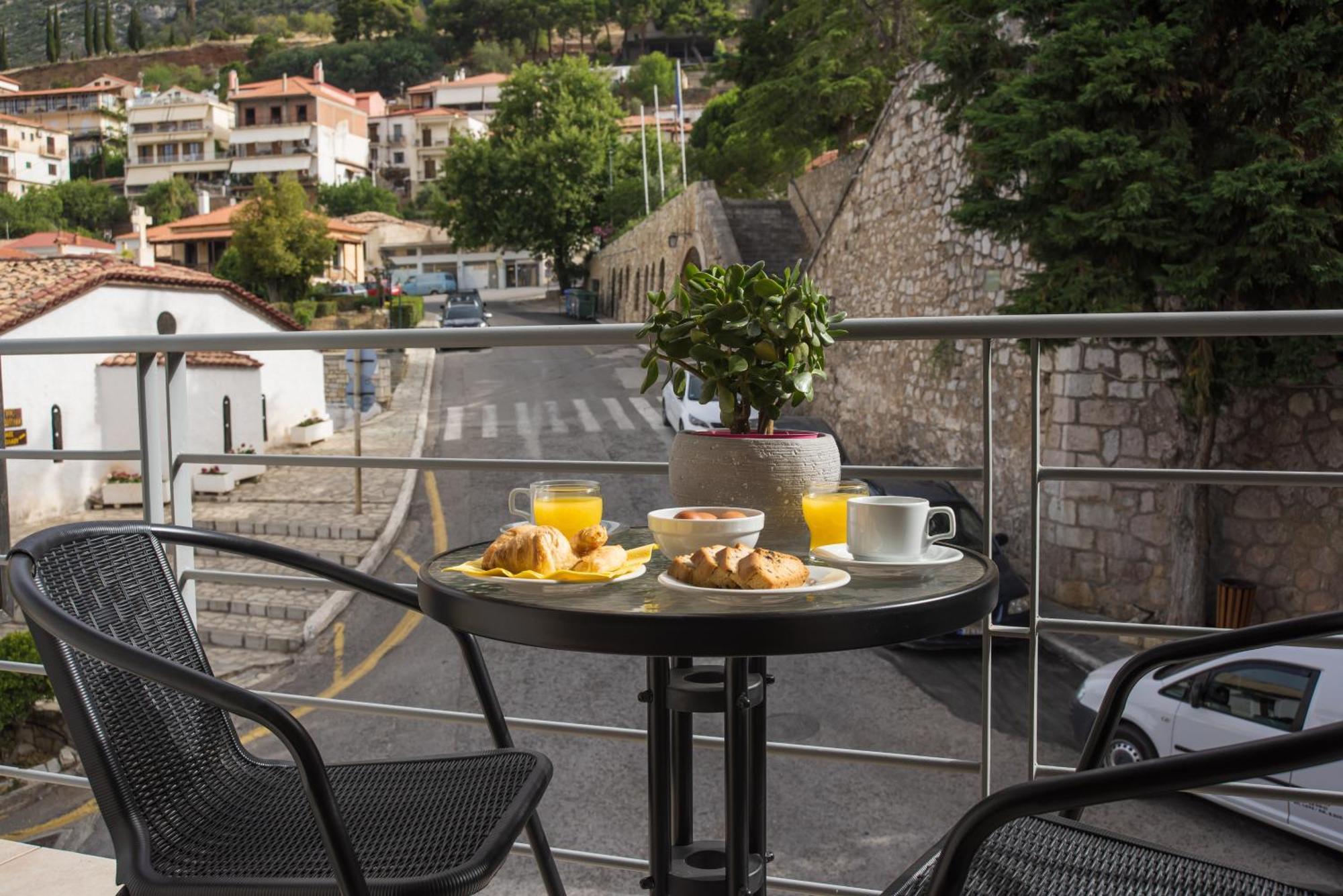 Tholos Hotel Delfos Exterior foto